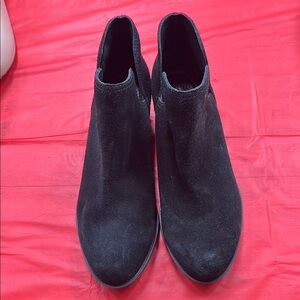 Sorel Black Suede Ankle Booties